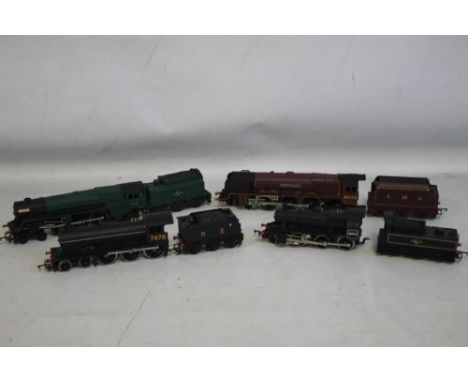 FOUR BOXED HORNBY STEAM LOCOMOTIVES AND TENDERS to include R.056 IRON DUKE (4-6-2), R.150 LNER B12/3 Class 2 (2-6-0), LMS Duc