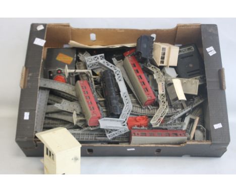 AN UNBOXED OO GAUGE STEAM LOCOMOTIVE AND TENDER (2-6-2), Triang tank unit A/F, three matching Triang carriages, four pieces o