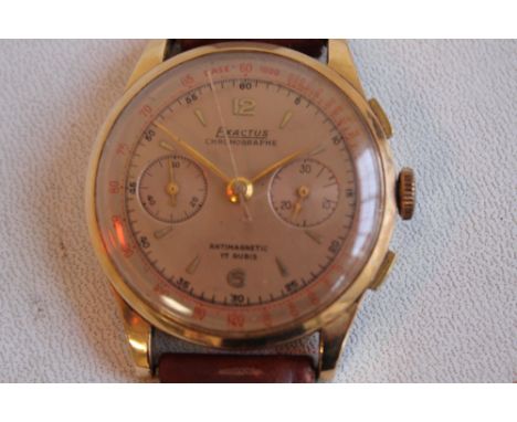 AN 18CT GOLD CASED "'EXACTUS"' GENTLEMAN'S TWO BUTTON CHRONOGRAPH WRISTWATCH, salmon coloured dial with two sub-dials, applie