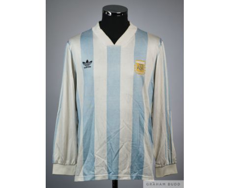 Vintage blue and white No.10 Argentina International long-sleeved shirt, early 1990s, Adidas, T4 with v-neck collar and embro