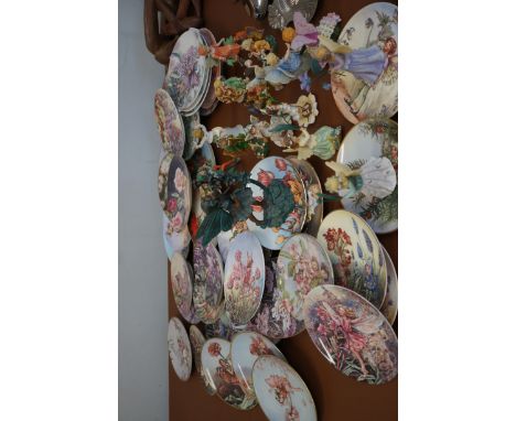 Large collection of fairies & fairy plates majority Wedgwood & Royal Worcester 