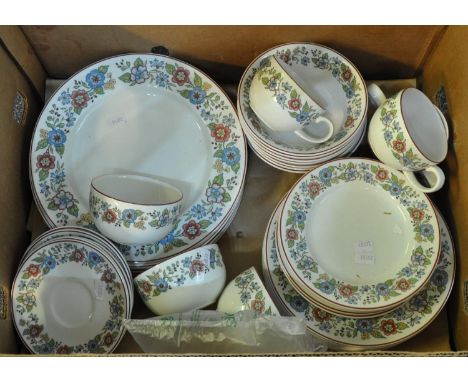 Various Staffordshire fine English china tableware by Midwinter, 'Lichfield' design, including teacups, plates, bowls etc.(B.