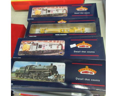 Collection of Bachmann branch-line scale 1:76 boxed model railway items to include WD Austerity WW2 khaki 'Desert Sand', stan