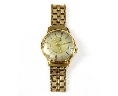 A gentlemen's gold Itraco 'Autodatic' automatic bracelet watch, 35mm diameter with a silvered dial, date aperture and centre 
