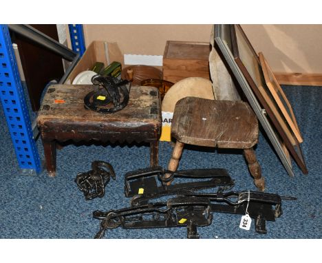 A BOX AND LOOSE TREEN, KITCHENALIA, TRAPS AND SUNDRY ITEMS, to include four cast iron animal traps - for decorative purposes 
