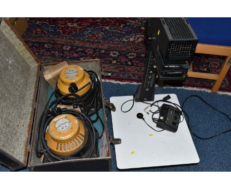 TWO STUDIO LIGHTS AND AN ENLARGER, comprising two Ianebeam 2 KW studio/industrial lights, model no 3150, in a hard case, toge