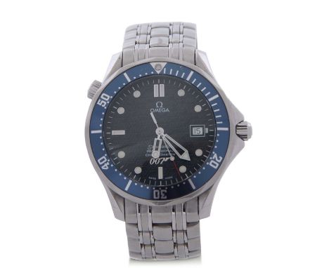 Gents first quarter of 21st century stainless steel cased Seamaster professional diver wrist watch - James Bond 40 years limi