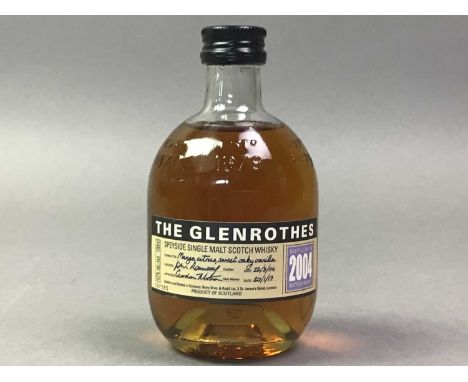 TWO GLENROTHES WHISKY MINIATURE SETS CONTAINING SIX 10CL SINGLE MALT MINIATURES Vintage Reserve 12 Year Old - 40% ABV / 10cl 