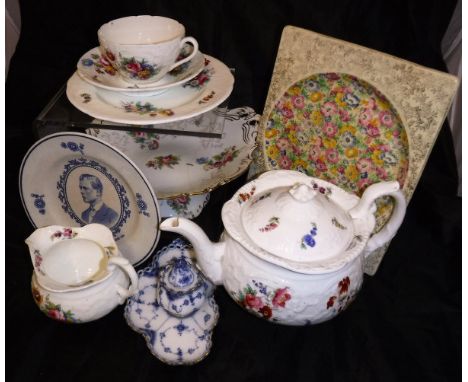 A Coalport twin-handled tazza with floral spray and gilt decoration  marked "England Coalport" to base, together with Coalpor