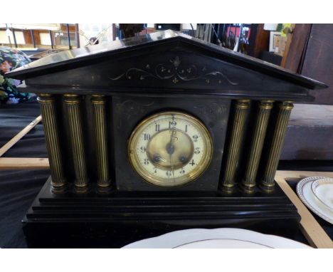 Victorian black slate mantel clock with six brass corinthian columns, pendulum and key, H ~ 31cm x L 42cm 