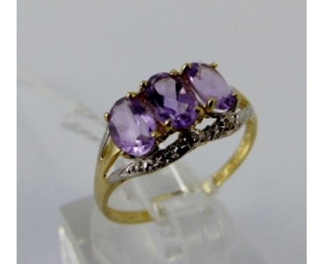 9ct gold amethyst and diamond ring, size O, 1.4g