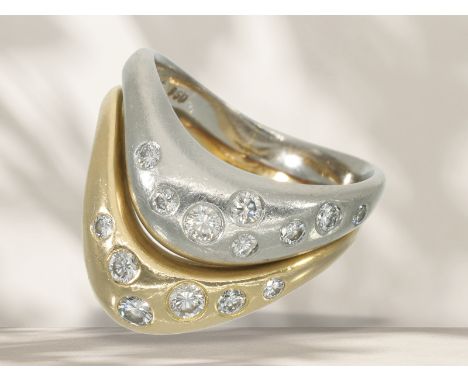 Ring: ausgefallener Doppelring aus Gold und Platin, feine Brillanten von ca. 0,5ct: Ca. Ø16,5mm, RG51, ca. 14,1g, 18K Gold / 