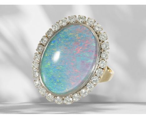 Ring: Sehr schön gearbeiteter, ehemals teurer vintage Opal/Brillant-Goldschmiedering: Ca. Ø20mm, RG63, ca. 9,2g, 14K Gelbgold
