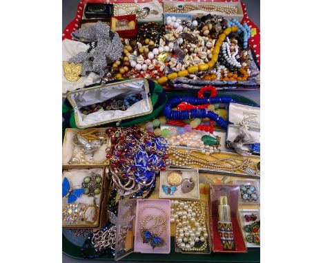 VINTAGE &amp; LATER COSTUME JEWELLERY, a good quantity on two trays including silver filigree and enamel butterfly brooches, 