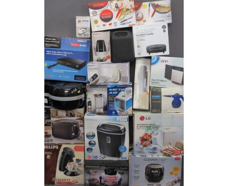 KITCHEN &amp; ENTERTAINMENT PARCEL OF MODERN ITEMS - Tefal Actifryer, Daewoo halogen fryer, Clever Chef multi cooker, Kenwood