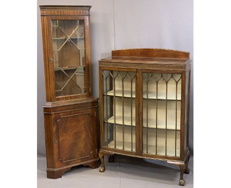 CIRCA 1930 MAHOGANY TWO DOOR CHINA DISPLAY CABINET and a modern glass top corner display cabinet, 134.5cms overall H, 93cms W