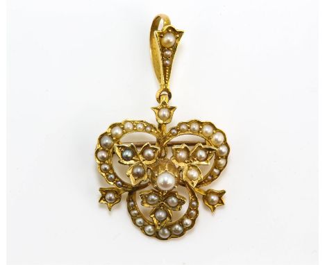 Edwardian seed pearl pendant brooch, floral motif with removable bale and brooch pin with C clasp catch, measuring 20.9mm x 2