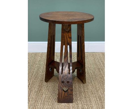 ARTS & CRAFTS LIMBERT-STYLE OAK LAMP TABLE, circular top above 3 vertically pieced plank legs with heart ornament, tied by Y-