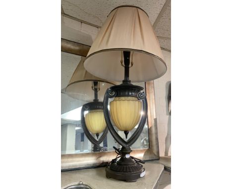 LARGE TABLE LAMP - 88CMS (H) APPROX