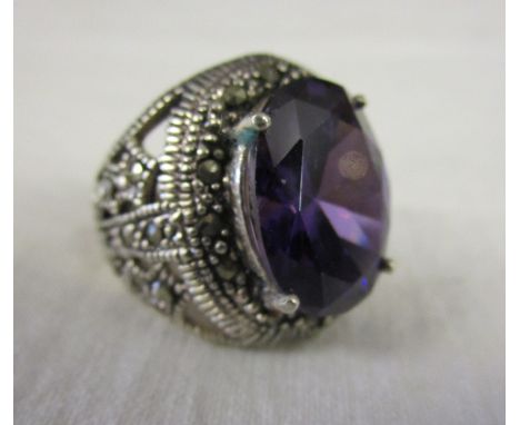 Silver amethyst &amp; marcasite ring