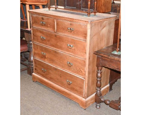 An Edwardian Light Oak Four Height Chest of Drawers, 107cm by 54cm by 110cm