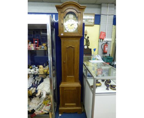 20TH CENTURY OAK CASED REPRODUCTION LONGCASE CLOCK WITH PENDULUM WEIGHTS AND GERMAN MOVEMENT. 205CM