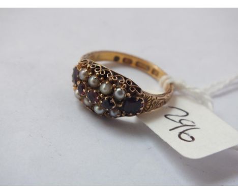 19thC 15ct. garnet and pearl ring, size L    