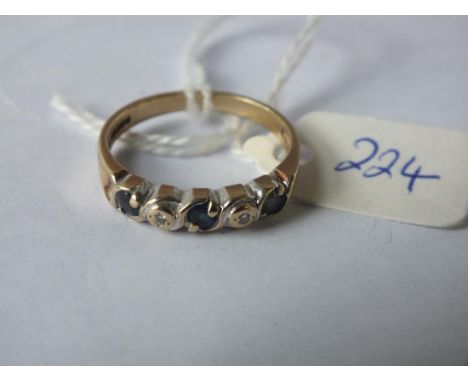 Modern 9ct sapphire &amp; diamond ring  approx size P        