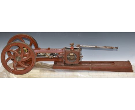 Single cylinder horizontal live steam engine, possibly originally a tandem compound, 84cm long.&nbsp;