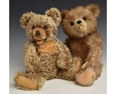 Two Steiff style Teddy bears one Zotie with growler, brown mohair, shaved snout, disc joints, open mouth, soft filling and fe