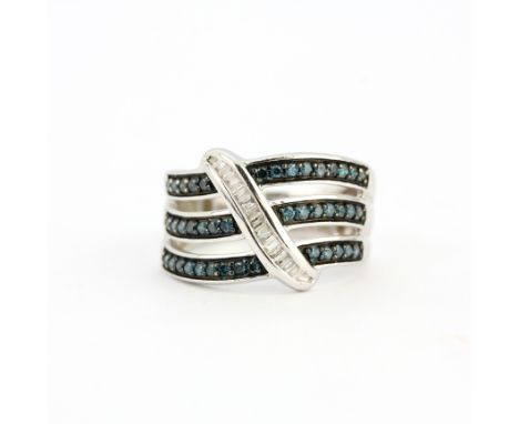 A 925 silver ring set with brilliant cut fancy blue diamonds and baguette cut diamonds, N.5.