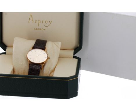 Jaeger LeCoultre 18k oval gentleman's wristwatch, circa 1970s, no. 2209xxx, oval champagne dial with baton markers, cabouchon