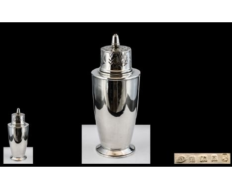 Art Deco Period Sterling Silver Sugar Castor, of excellent design and proportions.  Hallmark Birmingham 1934, maker's mark At