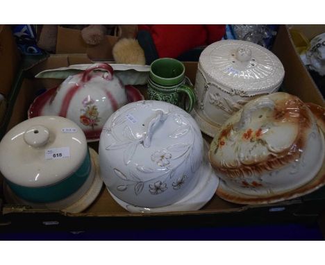 Quantity of assorted cheese dishes, T Green &amp; Co tankard and a Carlton ware leaf dish