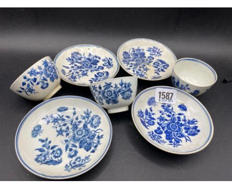 Three Worcester Blue &amp; White Tea Bowls &amp; Four Saucers