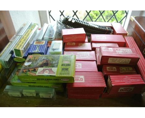 A quantity of Hornby Dublo boxed 00 gauge models of rolling stock, etc, to include Model No 4312 Goods Break Van WR, Model 46