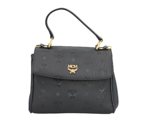 MCM VINTAGE Tasche. Visetos Serie in Schwarz mit Logo-Design, vergoldeter Hardware, Überschlag mit Logo-Design, einem Henkel 