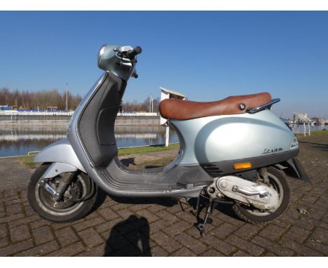 2007 Piaggio Vespa LX50, 49 cc. Please note this has an insurance write off notice. Registration number AO57 BZW. Frame numbe