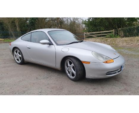 1998 Porsche 911 (996) Carrera, 3,400cc. Registration number R579 VSE. Chassis number WPOZZZ99ZWS607204. Engine number 66W122