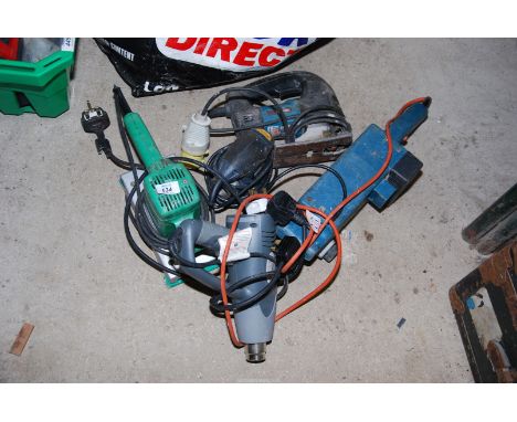 A Hitachi Sander, Black & Decker mouse sander, Black & Decker belt sander (not working at time of lotting) etc.