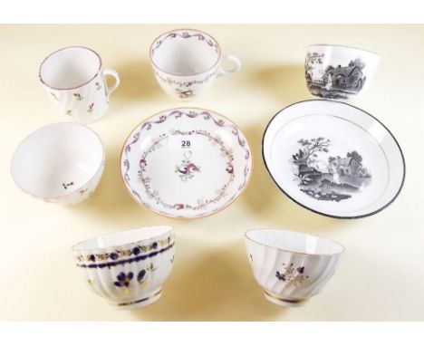 A collection of late 18th and early 19th century tea bowls and saucers 