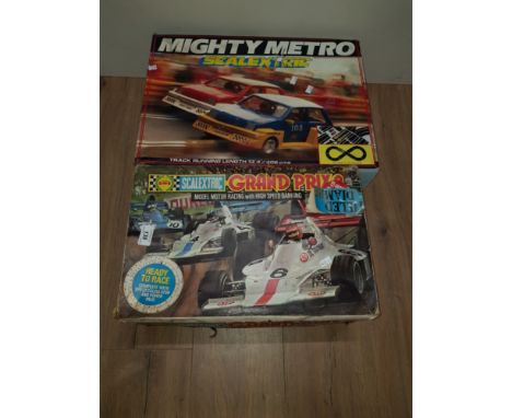VINTAGE SCALEXTRIC INC THE MIGHTY METRO AND GRAND PRIX