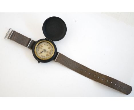 VINTAGE WRIST COMPASS
no markings noted, with strap