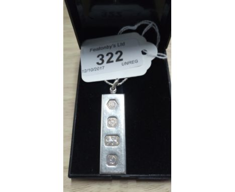 SOLID HALL MARKED SILVER PENDANT & CHAIN