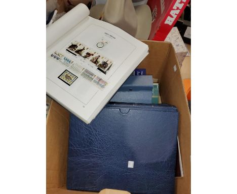 GB &amp; commonwealth: A collection of albums and stock books + first day covers and books. 