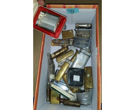 Approximately 25 vintage and novelty pocket and table lighters. 