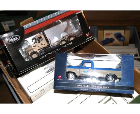 9 First Gear etc American Trucks etc, most 1/34 scale. Mack Pinnacle Military Tractor. 1955 Diamond T Tow Truck, E. Holmes. 1