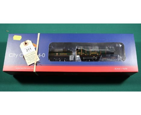 A Bachmann Branchline 00 gauge GWR City Class 4-4-0 tender locomotive. City of Bath 3433, in lined green livery. (31-726). Bo