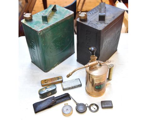 A quantity of motoring related ephemera. Including 2x 1930s oil cans; Pratts oil in black and Esso in green. Both with origin