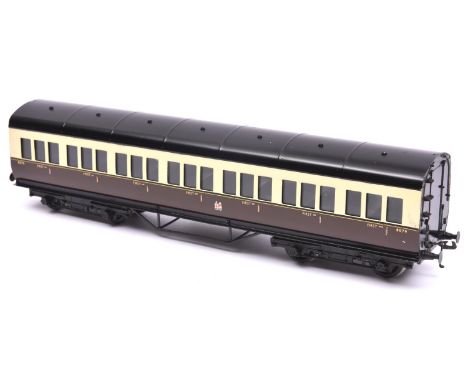 An Exley O gauge K5 GWR coach. Full First in Chocolate and Cream livery. With Exley label to base. GC-VGC. £40-60 